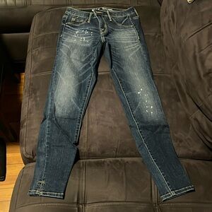 Denim with faded leg and splatter legs